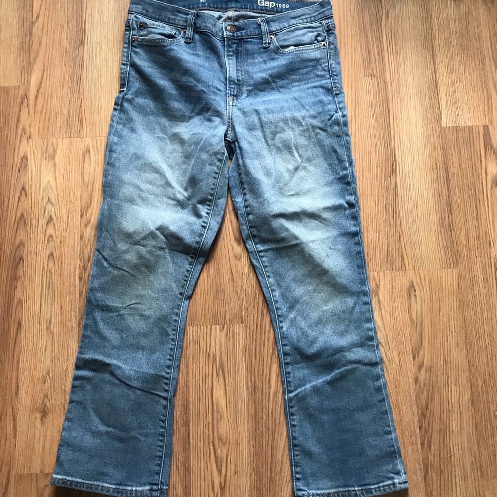 Gap lightwashed boot cut jeans